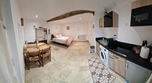 Studio Cocon la Mouline - carbon neutral hotel in Unknown City