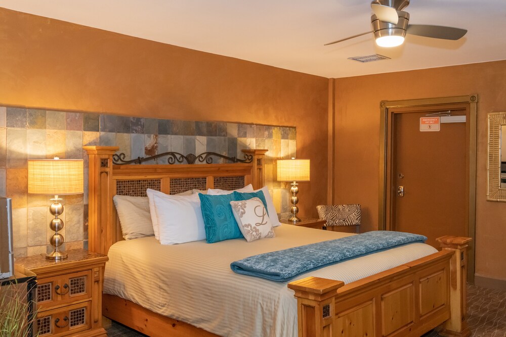 Luxx Plaza Hotel - photo 23