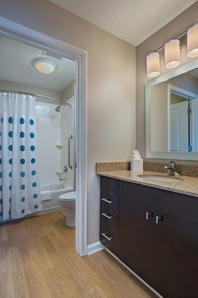 TownePlace Suites Fayetteville Cross Creek - photo 19