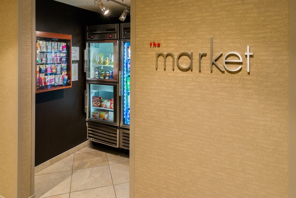 Courtyard Thousand Oaks Ventura County - photo 2