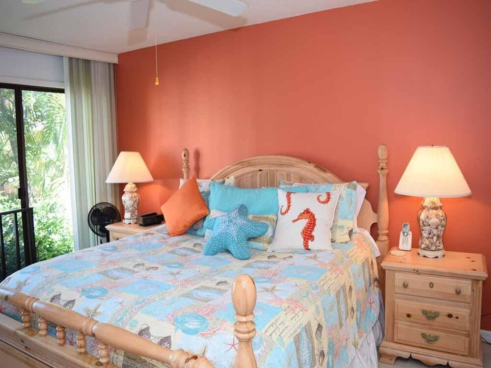 Waters Edge 102 N - photo 3