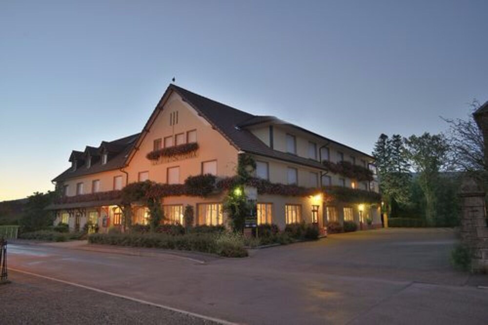 Hôtel le Pré Serroux in Champagney, France