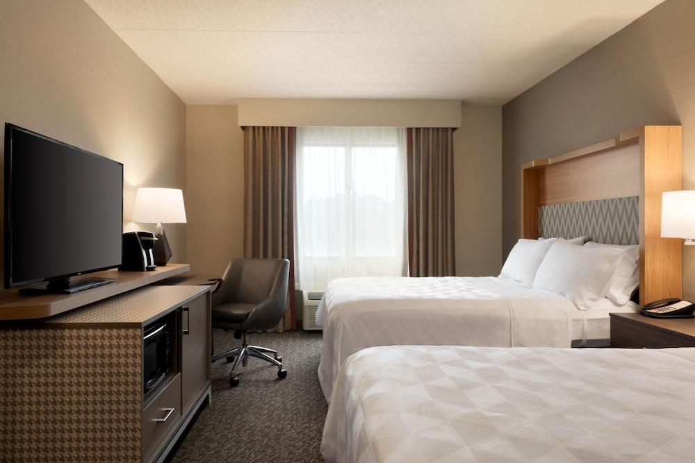 Holiday Inn Hotel & Suites Council Bluffs I 29 by IHG - photo 9