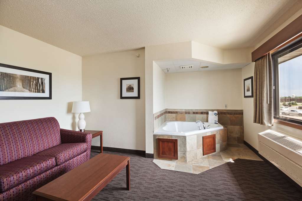 AmericInn by Wyndham Dickinson - photo 35