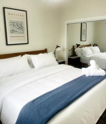 Beautiful Chicago 2BD 1BA — 4-Star Luxury Hotel in Chicago, United States