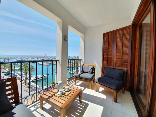 Villa La Palmeraie Puerto de la Duquesa — 4-Star Luxury Hotel in Manilva, Spain