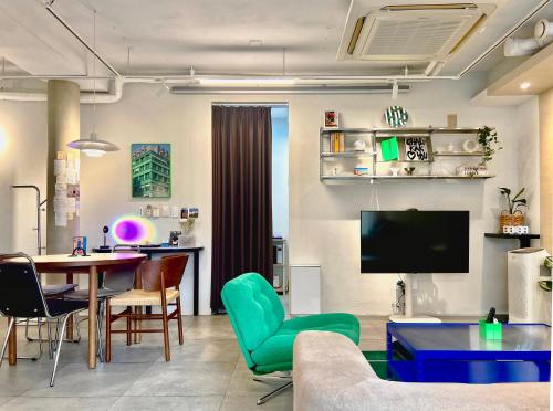Stay chungun — 4-Star Luxury Hotel in Seoul, South Korea