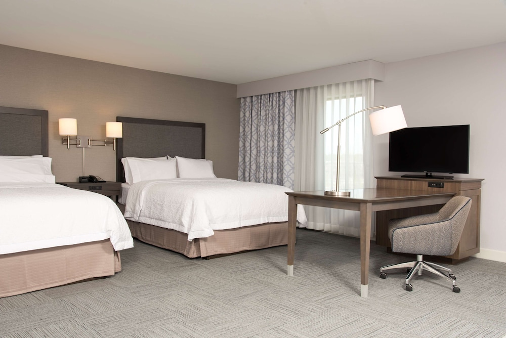 Hampton Inn & Suites Michigan City - photo 10