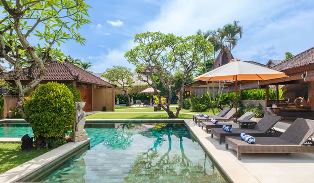 Dyana Villas — 4-Star Luxury Hotel in Seminyak, Indonesia