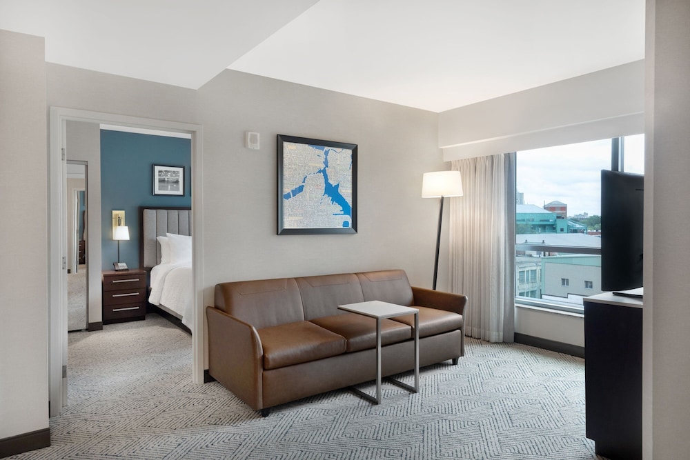 Residence Inn by Marriott Boston Back Bay Fenway - photo 40