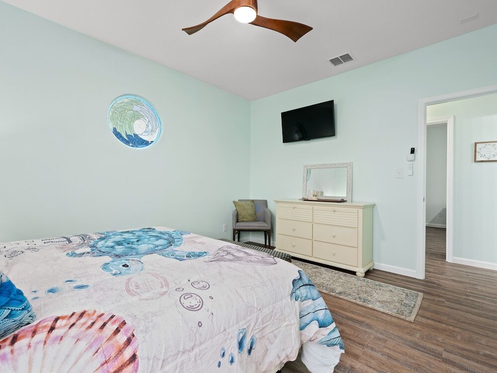 Summer’s Little Bay Getaway in Rockport, United States