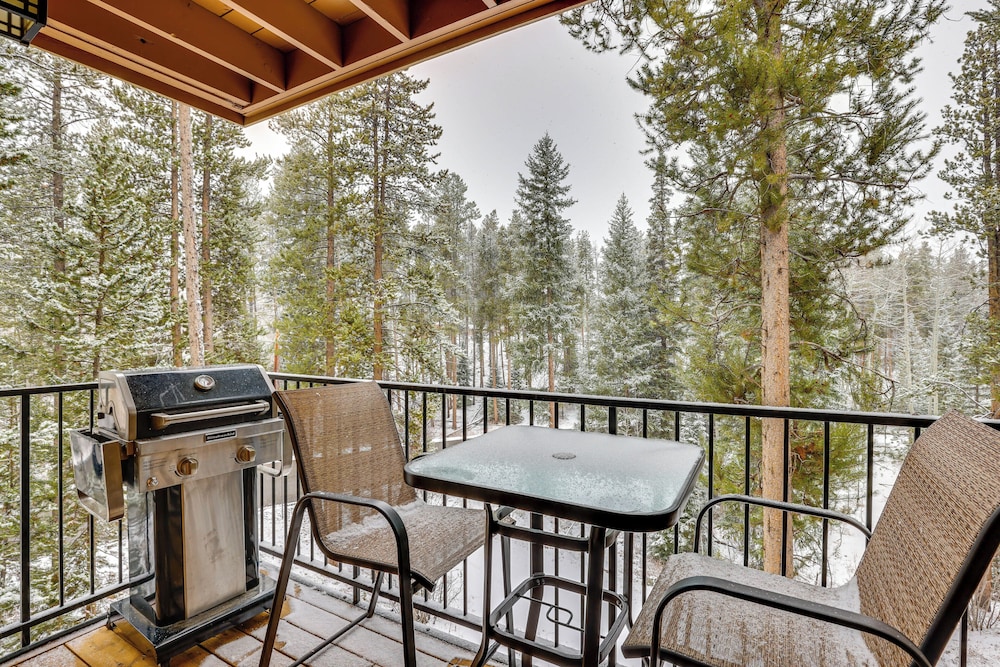 Condo w Pool Access: 2 Mi to Winter Park Resort - featured photo