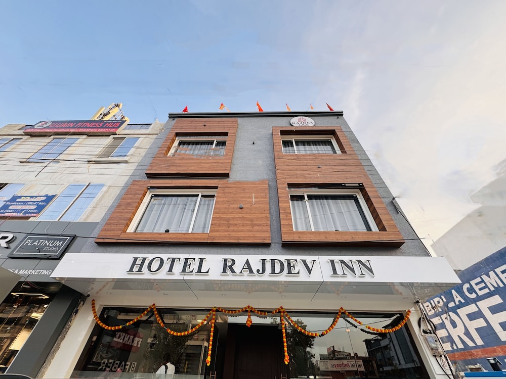 Hotel Rajdev INN - carbon neutral hotel in Ujjain