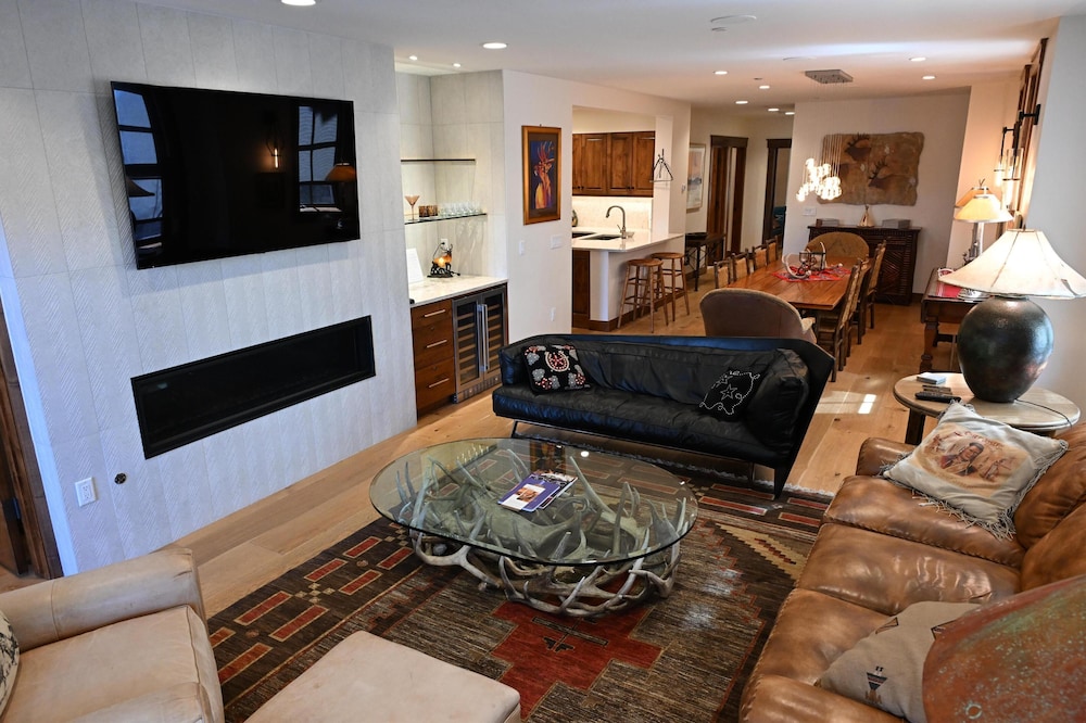 Snow King Resort Hotel & Luxury Residences - photo 36