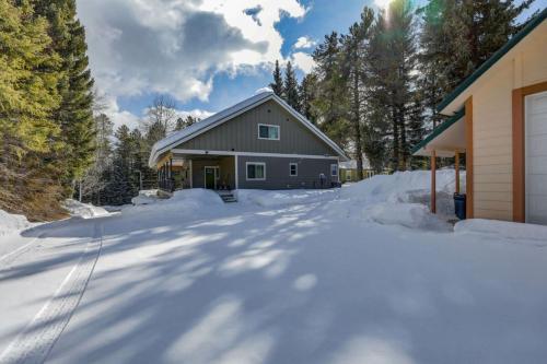 Fun Amok by Casago McCall Donerightmanagement in Mccall, United States