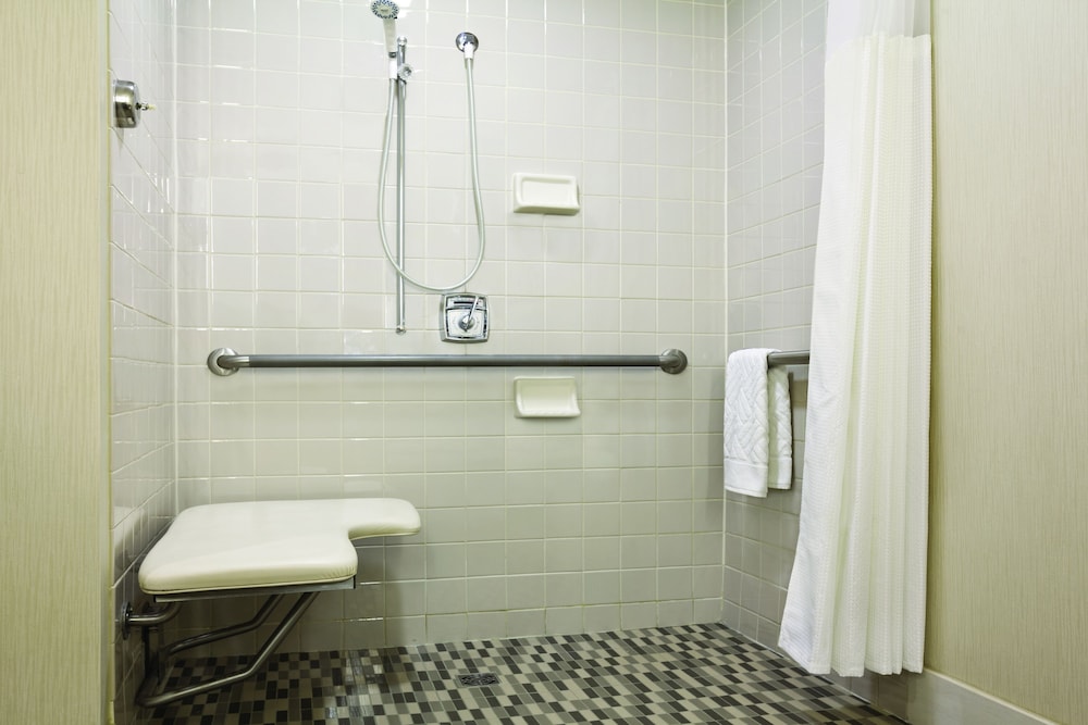 DoubleTree by Hilton Boston Downtown - photo 20
