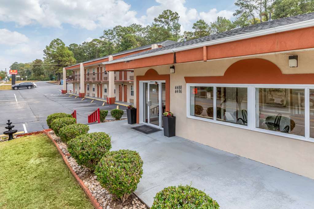 Econo Lodge Fort Jackson in Columbia, United States