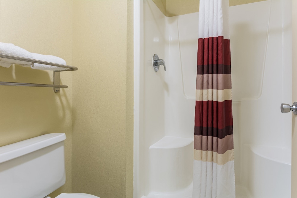 Red Roof Inn Conroe North Willis - photo 18