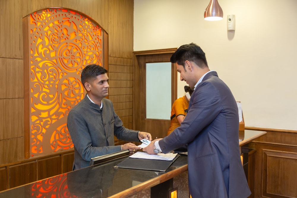The Competent Palace Hotel — Vikasnagar — photo 4