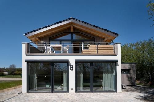 Lensterstrand Oase Nr 8 in Gromitz, Germany