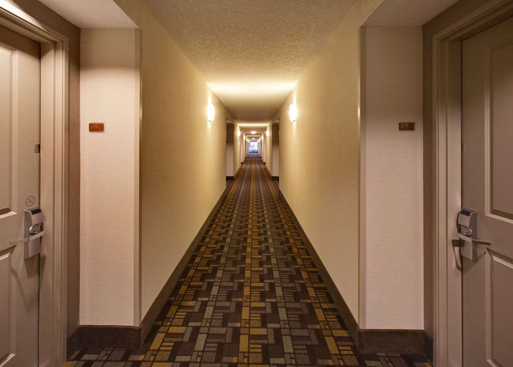 AmericInn by Wyndham Fairfield - photo 39