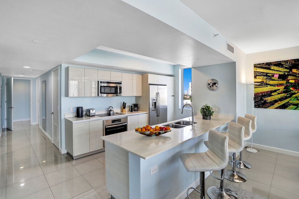 Amazing 3Bd Condo Beachwalk Resort - photo 10