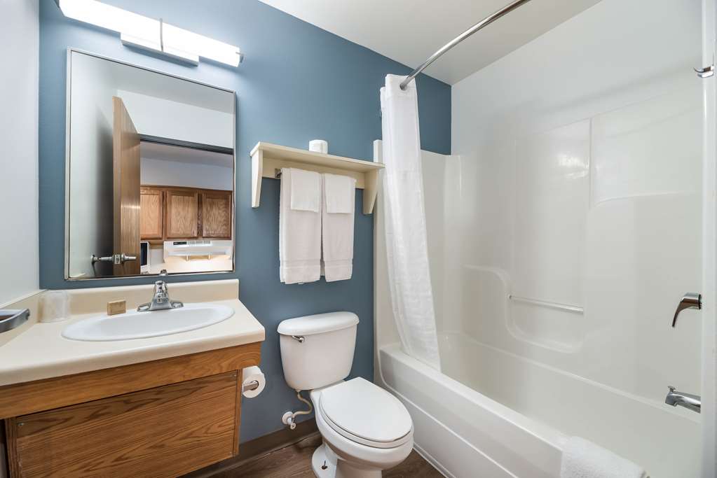 WoodSpring Suites Bentonville - photo 15