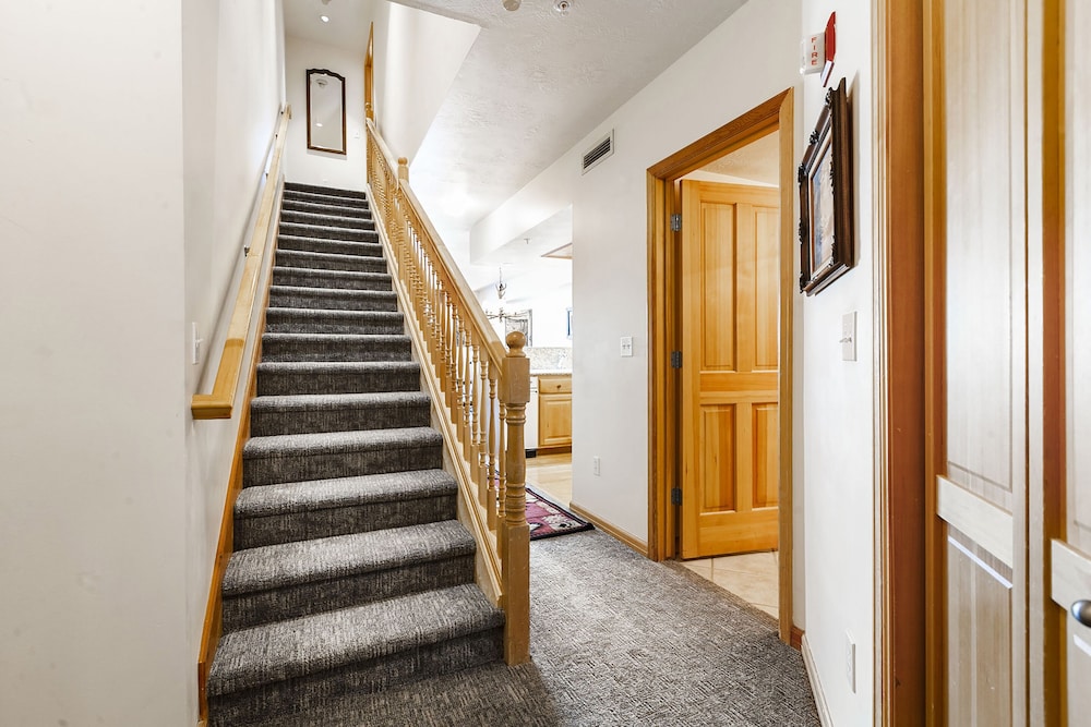 The Caledonian by All Seasons Resort Lodging - photo 46