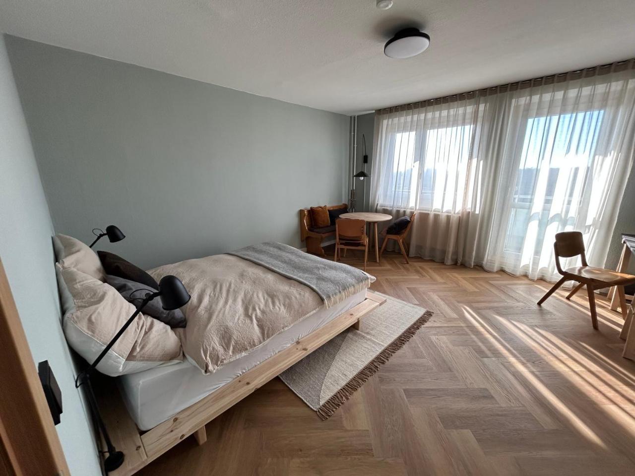 Tohuus Im Norden — Rostock