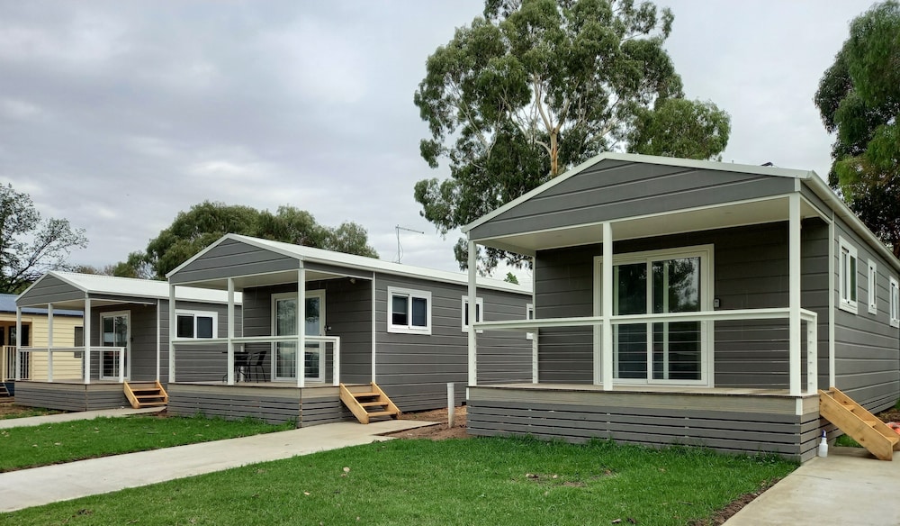 Young Caravan and Tourist Park in Young, Australia