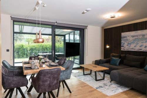 Wellness House Oase Spa mit Whirlpool — 4-Star Luxury Hotel in Timmendorfer Strand, Germany