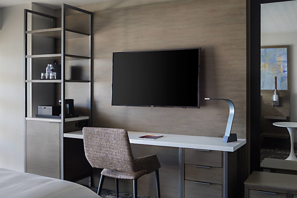 Marriott Dallas Las Colinas - photo 6