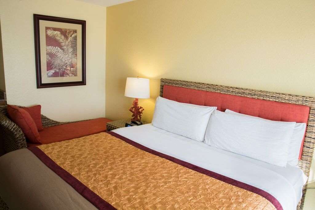 The Royal Inn Beach Hotel Hutchinson Island - photo 37