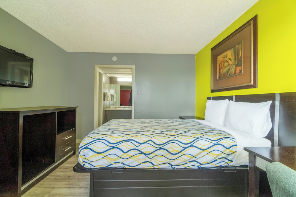 Lamplighter Inn By OYO Independence - photo 16