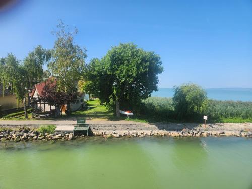 Ház a szígeten — Fonyod — photo 3