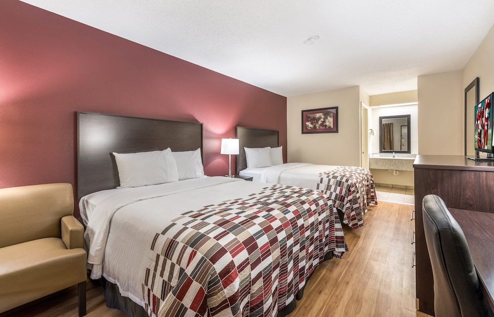 Red Roof Inn Indianapolis Castleton - photo 13