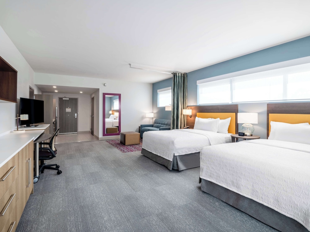 Home2 Suites by Hilton Santa Rosa Beach - photo 11