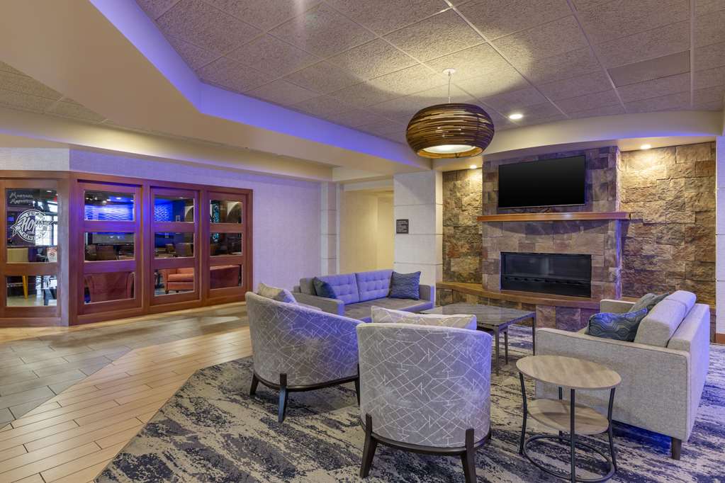 Best Western Plus Butte Plaza Inn - photo 2