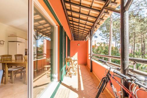 Apartment Anibal — 4-Star Luxury Hotel in Charneca, Portugal