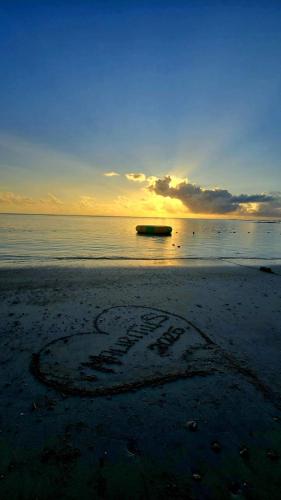 Azure Villa — 4-Star Luxury Hotel in Quatre Cocos, Mauritius