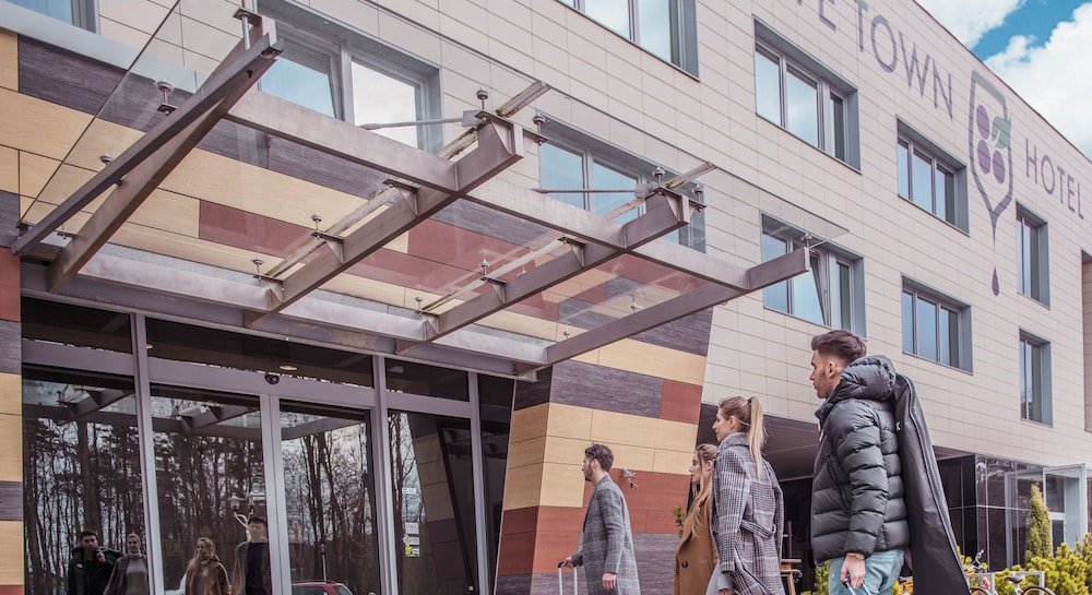 Grape Town Hotel Park79 in Zielona Gora, Poland