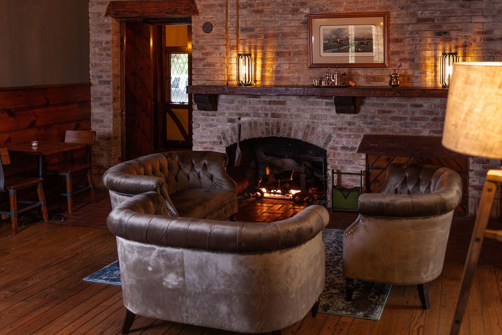 The Brewery Lodge Hotel - photo 16