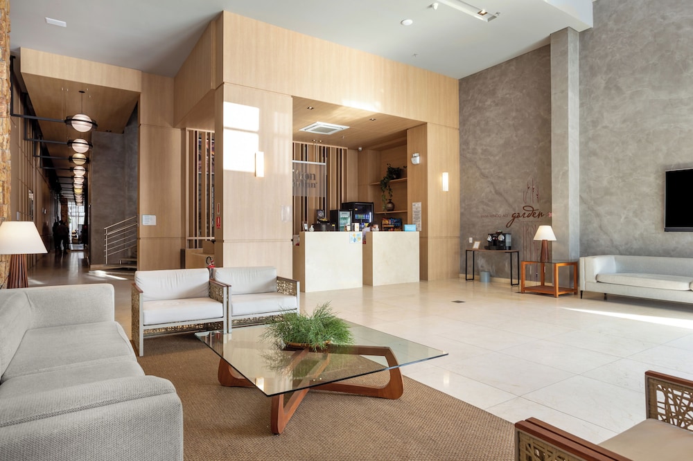 Hilton Garden Inn Praia Brava — 4-Star Luxury Hotel in Itajai, Brasil
