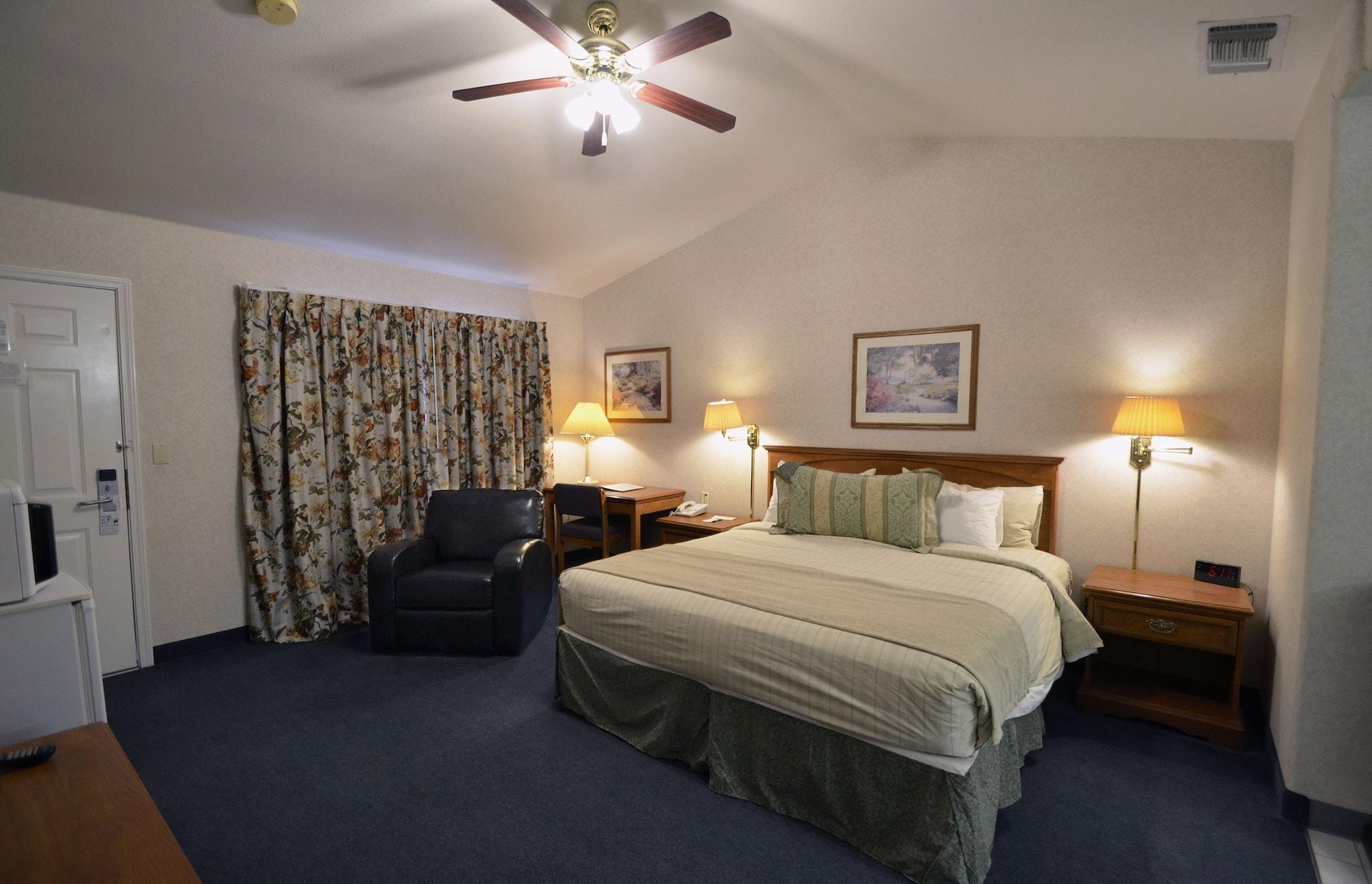 Garden Inn and Suites Fresno - photo 4