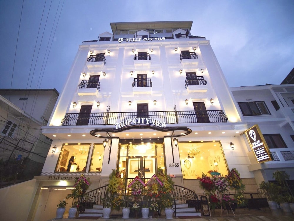 Tulip City View - carbon neutral hotel in Da Lat