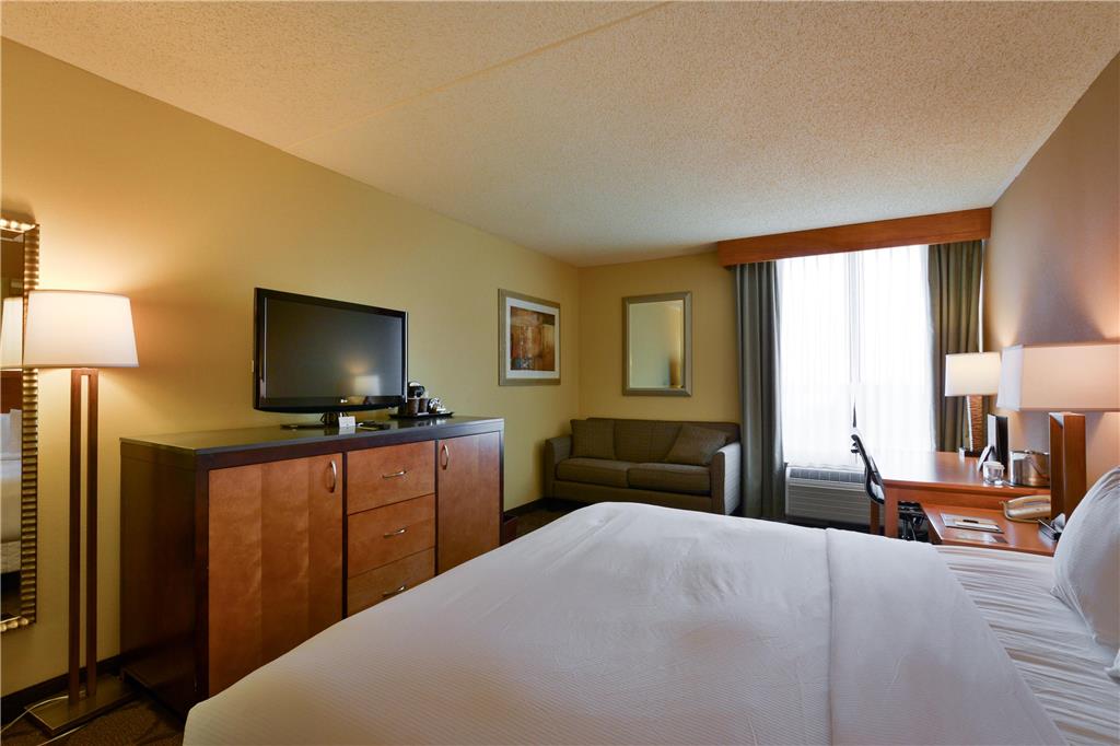 Wyndham Columbus - photo 14
