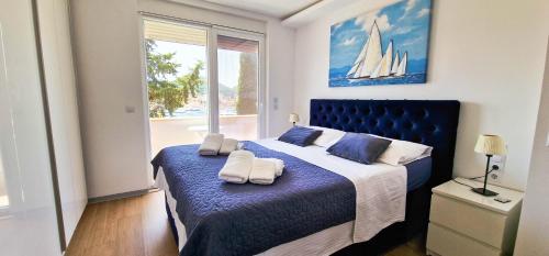 Aquamarine Deluxe Apartment
