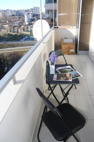 Tsiklauri Luxurious Apartment in the City Centre