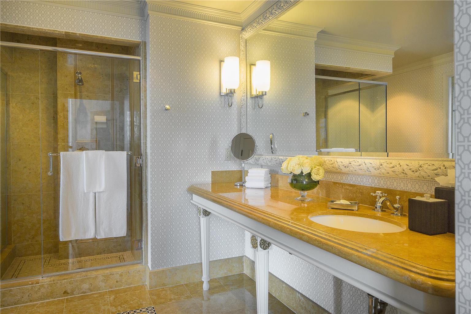 Manchester Grand Hyatt San Diego - photo 39