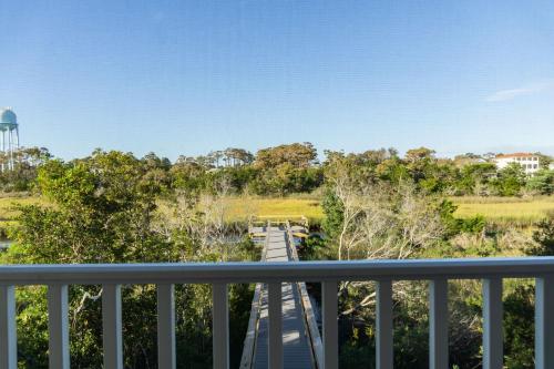 Night Sand by Oak Island Accommodations - photo 8